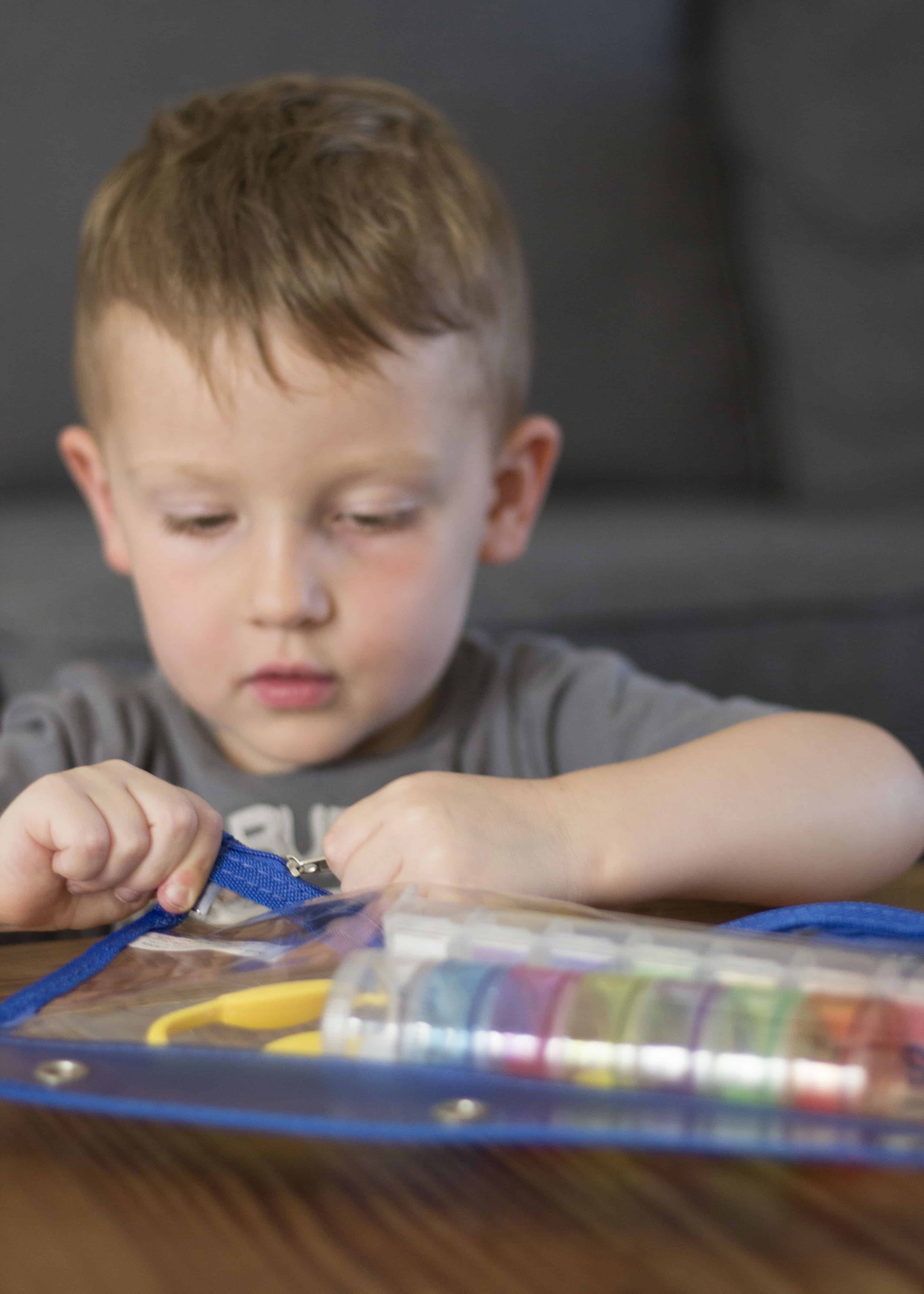 TODDLER BUSY BAG